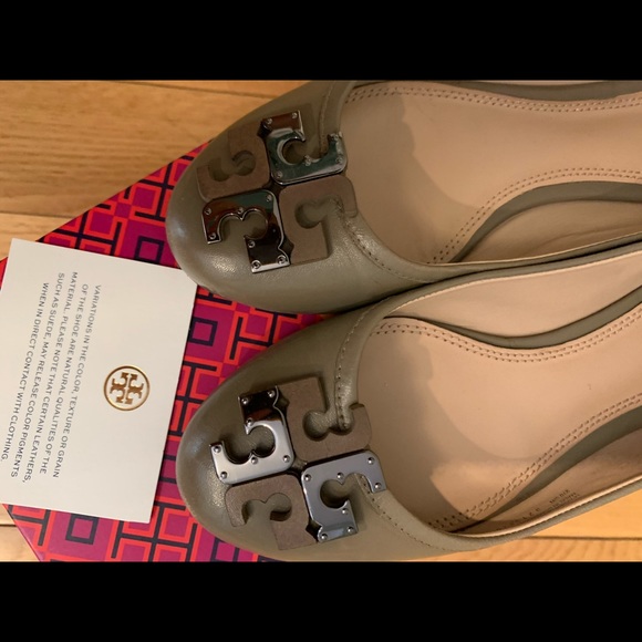 SOLD!! Pre-loved Tory Burch Lowell Flat - North Leather - Picture 7 of 8